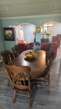 Wooden dinning table