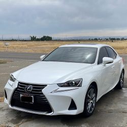 2019 Lexus IS 300