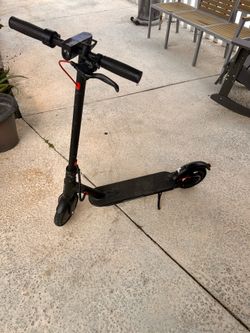Electric scooter