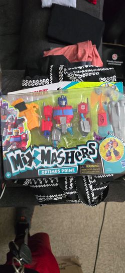 Transformers Mix Mashers Optimus Prime & Megatron Figure