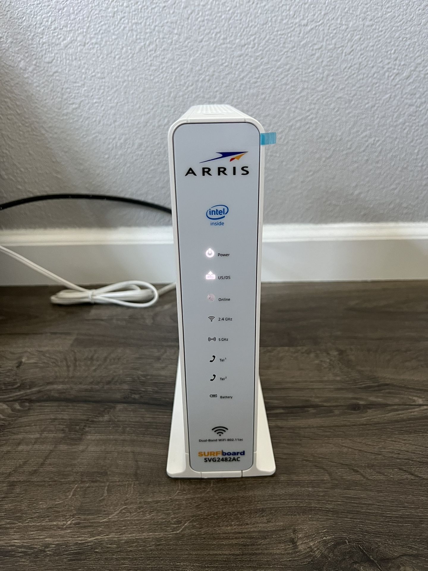 Like New Cable Modem Router Combo (Xfinity)