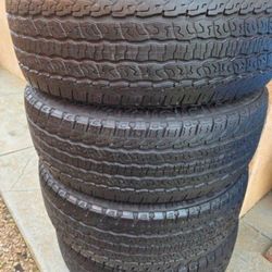 Set Of 4  265/65R18