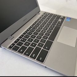 Samsung Chrome Book 2021