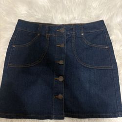 Skirt Size Small 