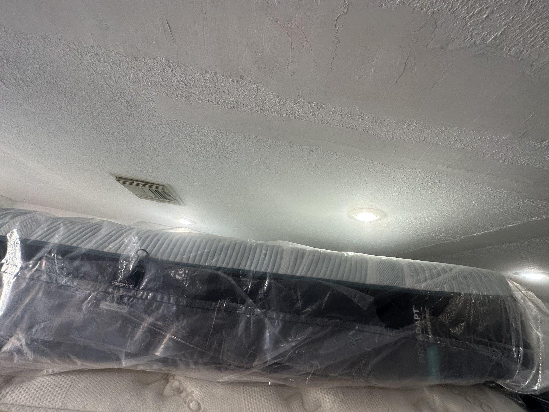 King Queen Size Tempurpedic ProAdapt, ProBreeze, LuxeBreeze Mattress Pro Breeze /Luxe Adapt /Pro Adapt /Adapt /cloud /Tempur pedic contour Supreme