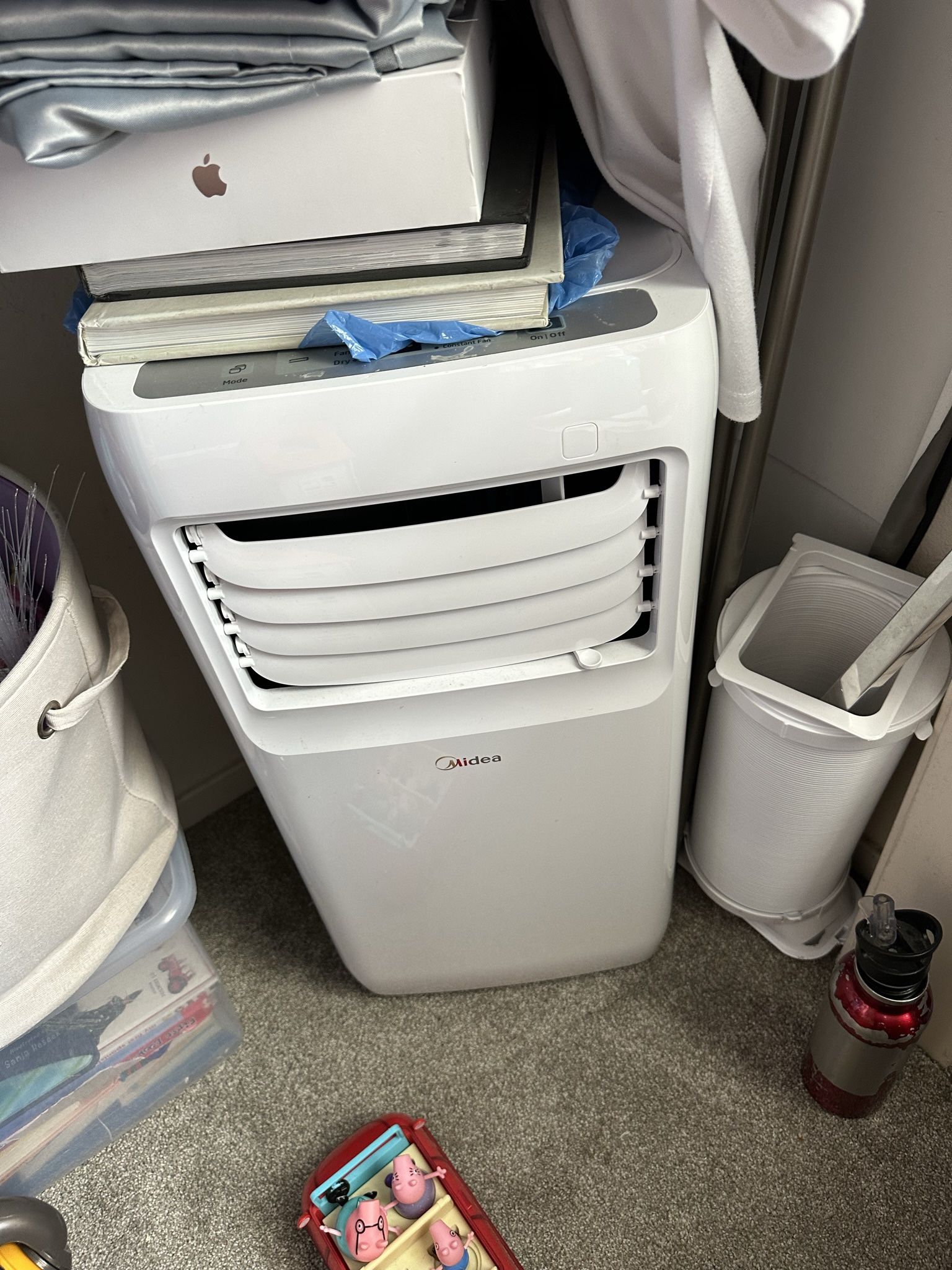 Portable air conditioner