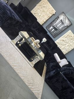 ✨️ Sectionals, 2pc Sofas ✨️ Furniture Queen Bedrooms, Dining Avail