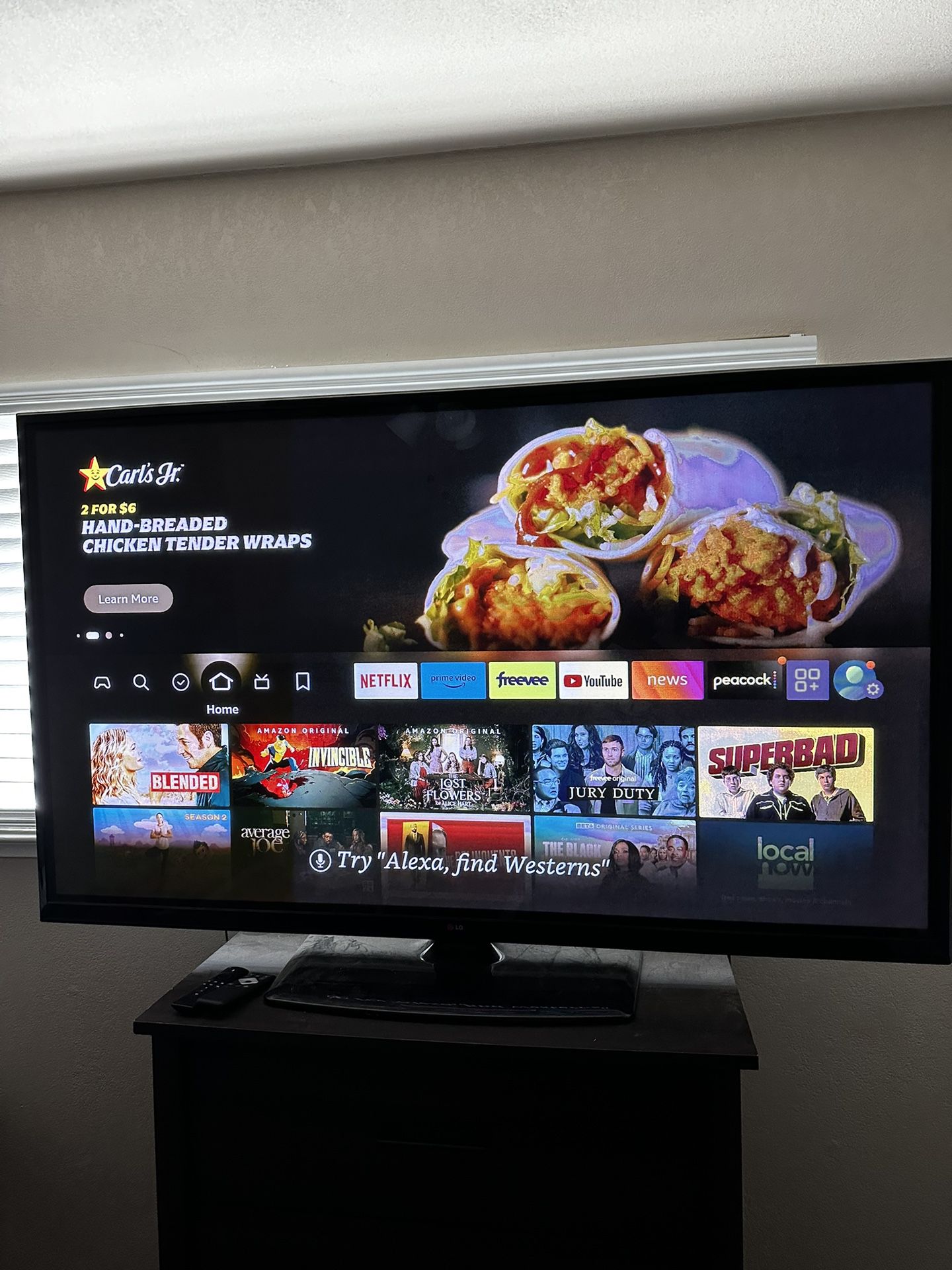 65” LG TV LIKE NEW!!  200$ OBO NO BS!! 