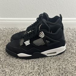 Size 10.5 - Air Jordan 4 Retro White Thunder