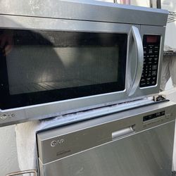 Microwave Stainless Steel/Dishwasher Stainless Steel