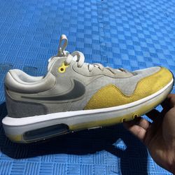 Nike AirMax Size 11