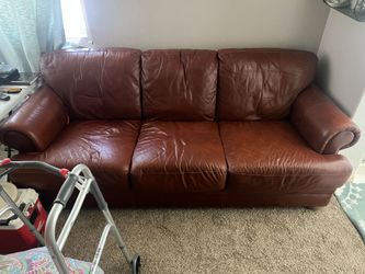 Leather couch. FREE.