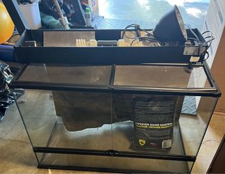 Reptile terrarium