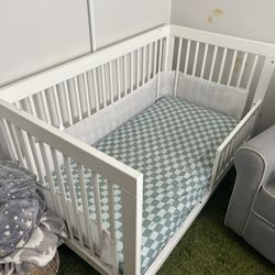 White Crib w/ Mattress
