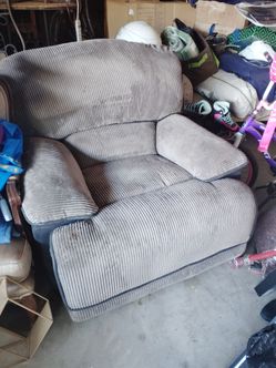 Cushiony  two-seater rocker