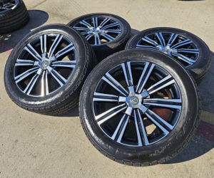 Like New 21” Set From 2021 Lexus LS570 Bolt Pattern 5x150 