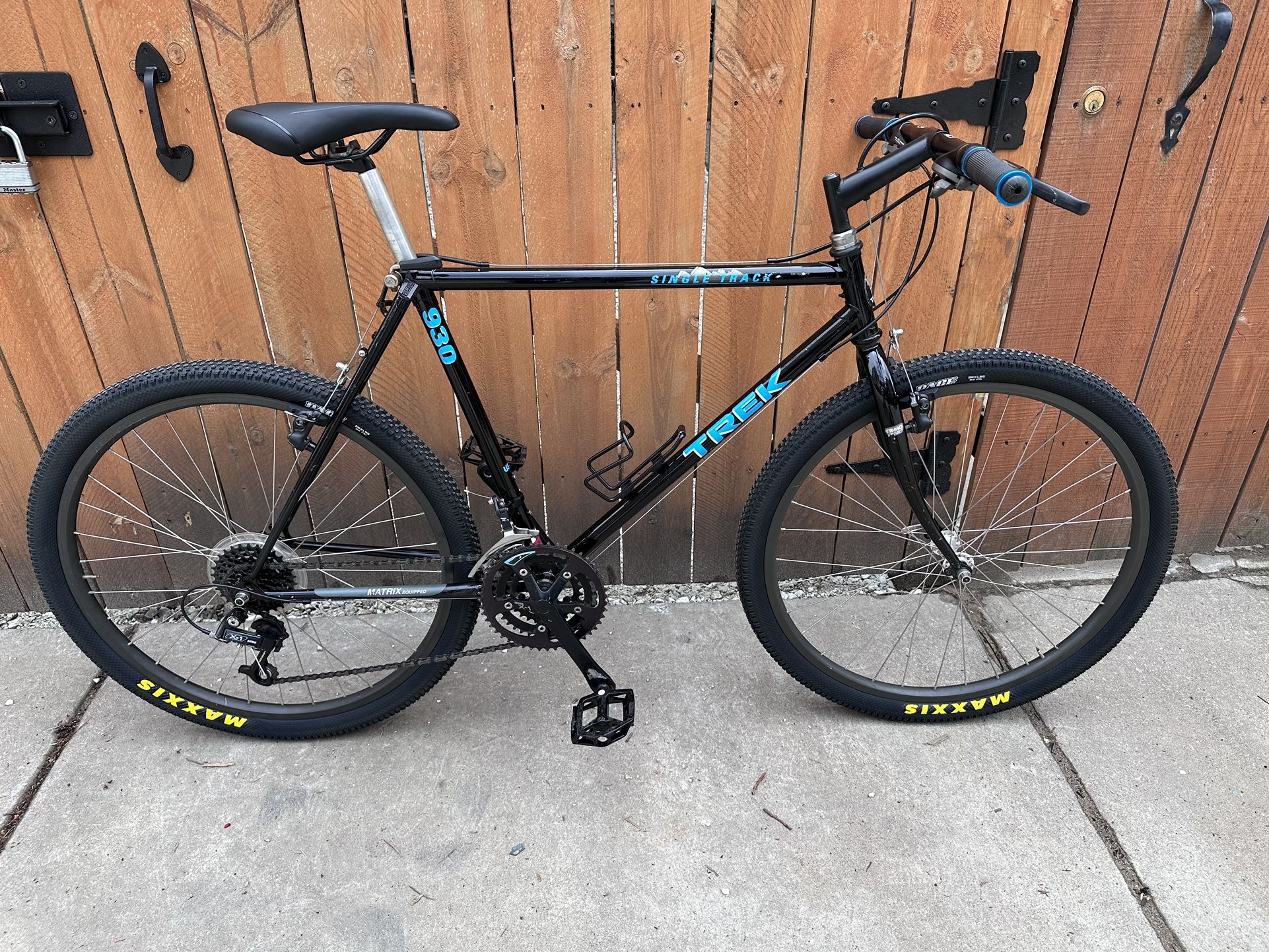 Trek 930 Gravel Touring Bike MTB/ ATB 26β