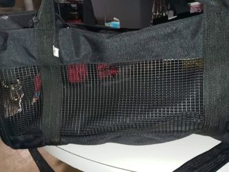 15 bucks!! Black Pet Carrier