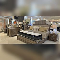 4PC Rustic brown color Bedroom set