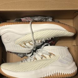 Adidas Dame 4