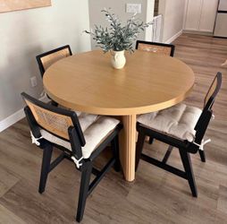 Round Dining Table with 4 Cane Back Chairs