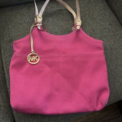 🍀💕Michael Kors Pink Bag Very Beautiful