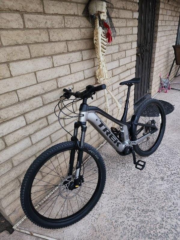 E-MTB Mountain Bike Trek Powerfly 4 Generation 2