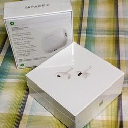 AirPODS PRO 2nd Generation 💚 NEW / 2For$100 ✅....