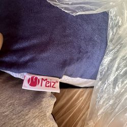Meiz Body Pillow