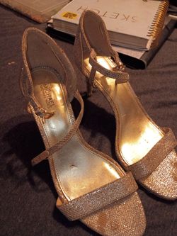 MK heels