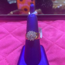 10KT Gold Diamond Ring