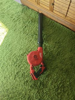 Milwaukee M18 COMPACT BLOWER