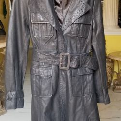 Amazing bebe Leather trenchcoat style  quarter length Jacket