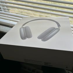 AirPods Max