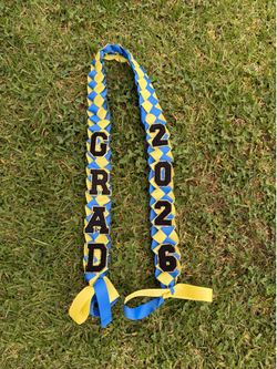 Graduation leis