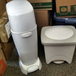 DIAPER TRASH CANS