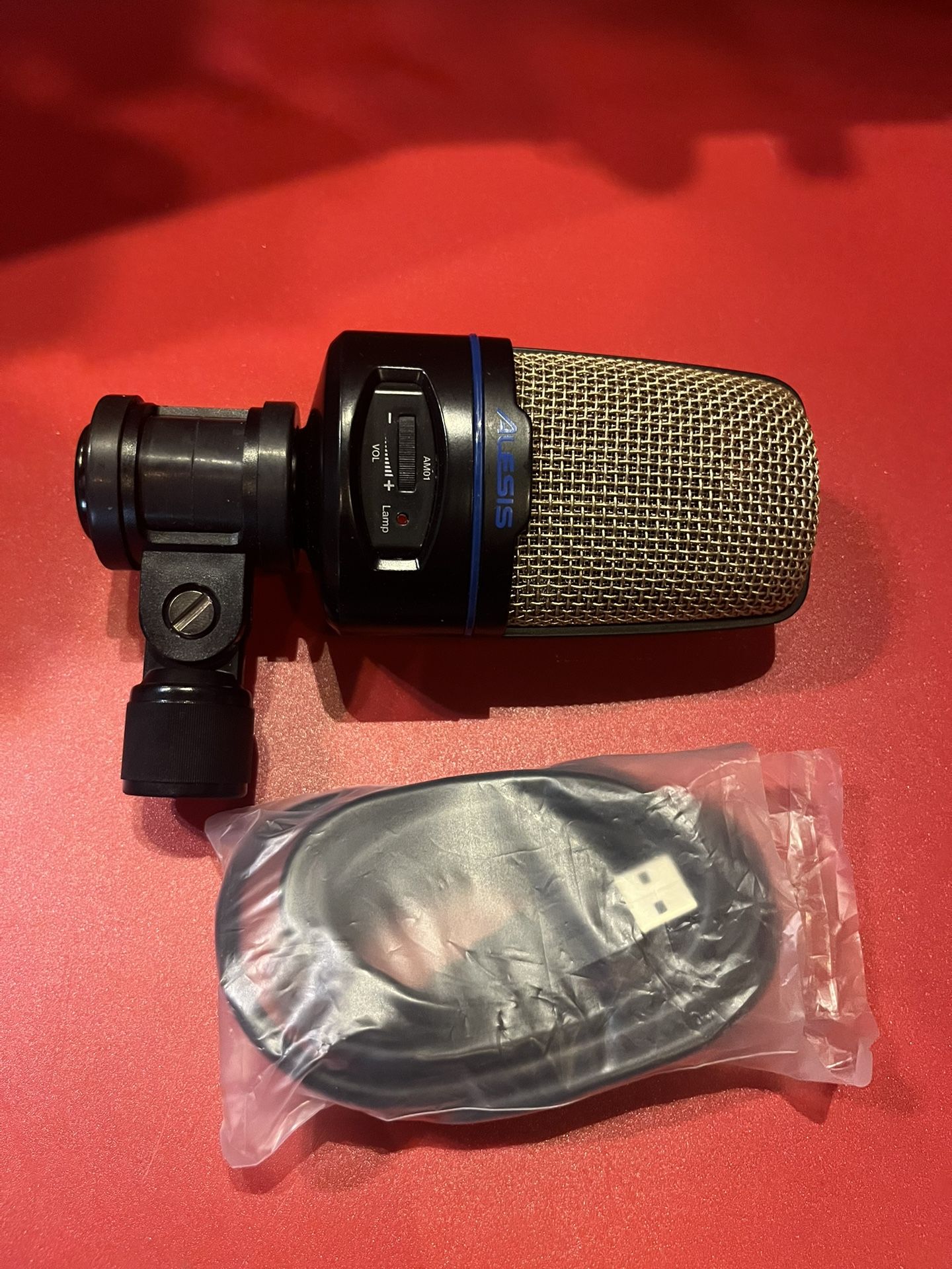 ALESIS USB-Mic Podcasting microphone 