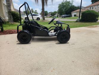 Coleman go kart 98cc (DELIVERY AVAILABLE)