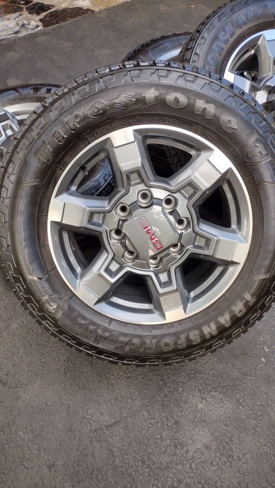 20" GMC Sierra AT4 Duramax 2500 Stock Wheels And Tires Great Shape