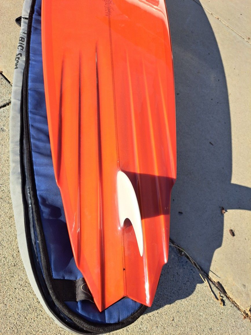 8'9 Stu KENSON 6 channel SURFBOARD