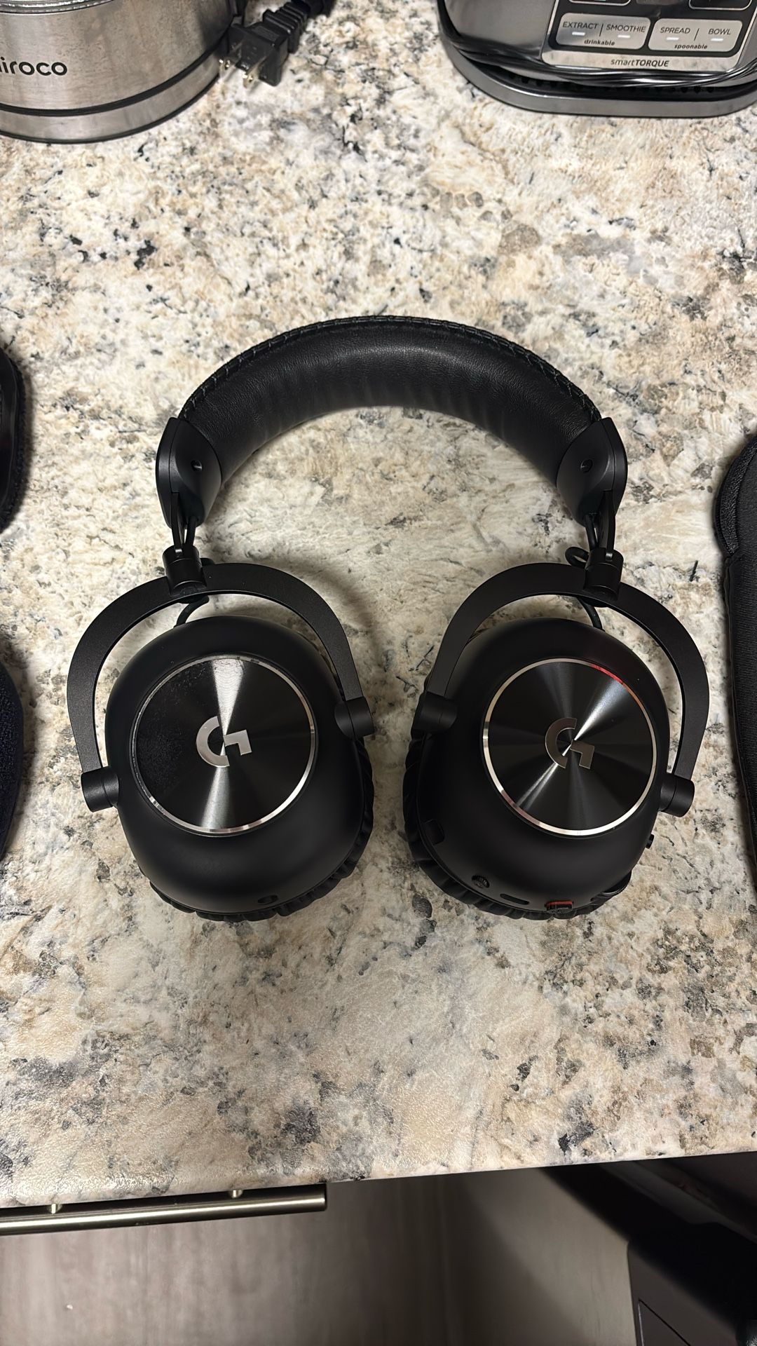 Logitech G Pro X 2 Gaming  Bluetooth headphones