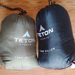 Camp pillows 