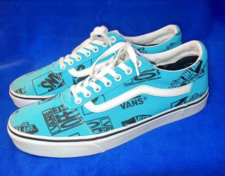 Men's Size 10.5 Vans Old Skool Scuba Blue Logo Print