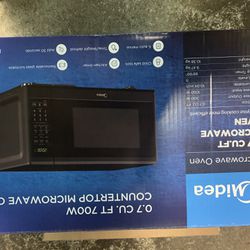 Midea Countertop Microwave Oven