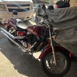 2002 Honda Shadow