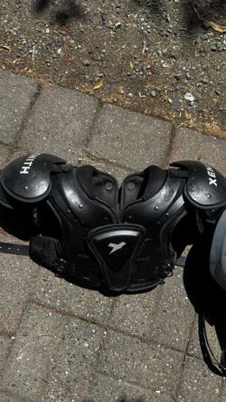 Youth Football Shoulder Pads – Riddell & Xenith – Good Condition
