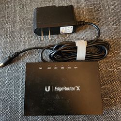 Ubiquiti Networks EdgeRouter X
 w. Power Supply 