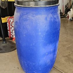 55 Gallon Plastic Drum 