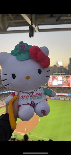 Hello Kitty Padres Plush ⚾️🩷