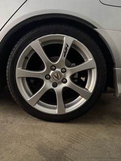 8th Gen 06-11 Honda Civic Si HFP Wheels with Tires